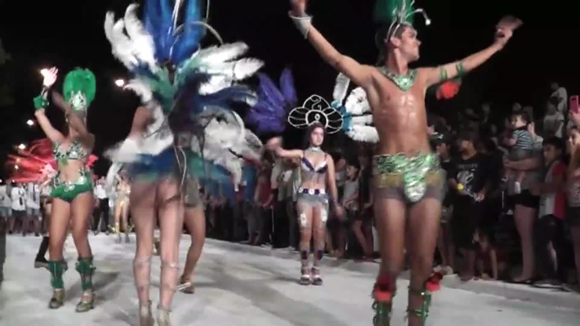 Iguazú: apertura de los carnavales “Cataratas de la Alegría 2019”