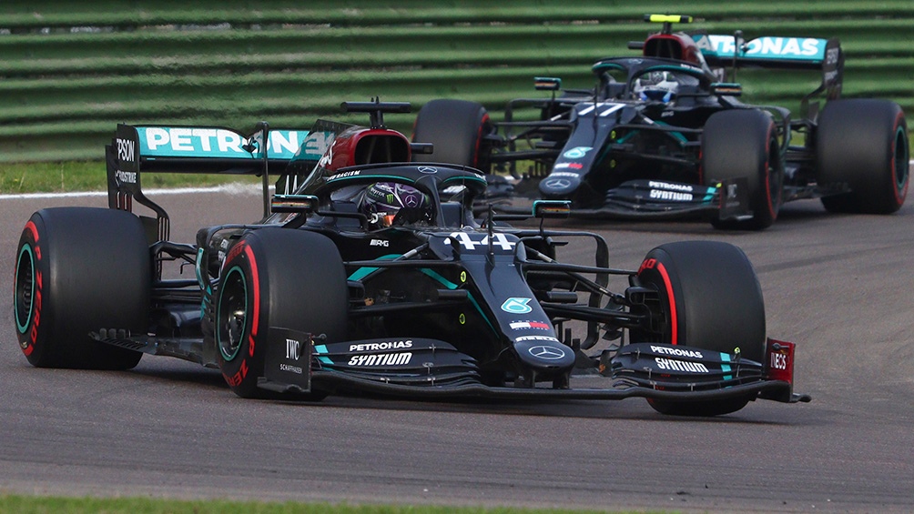 Fórmula 1: Mercedes aseguró su séptimo título de constructores con la victoria de Hamilton en Imola
