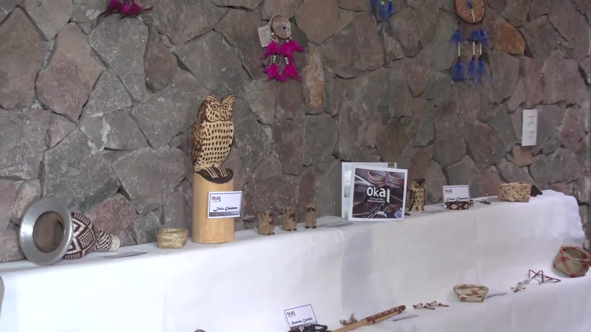 Aristóbulo del Valle: Expo Artesanía Mbyá en la comunidad de la Ruta 7