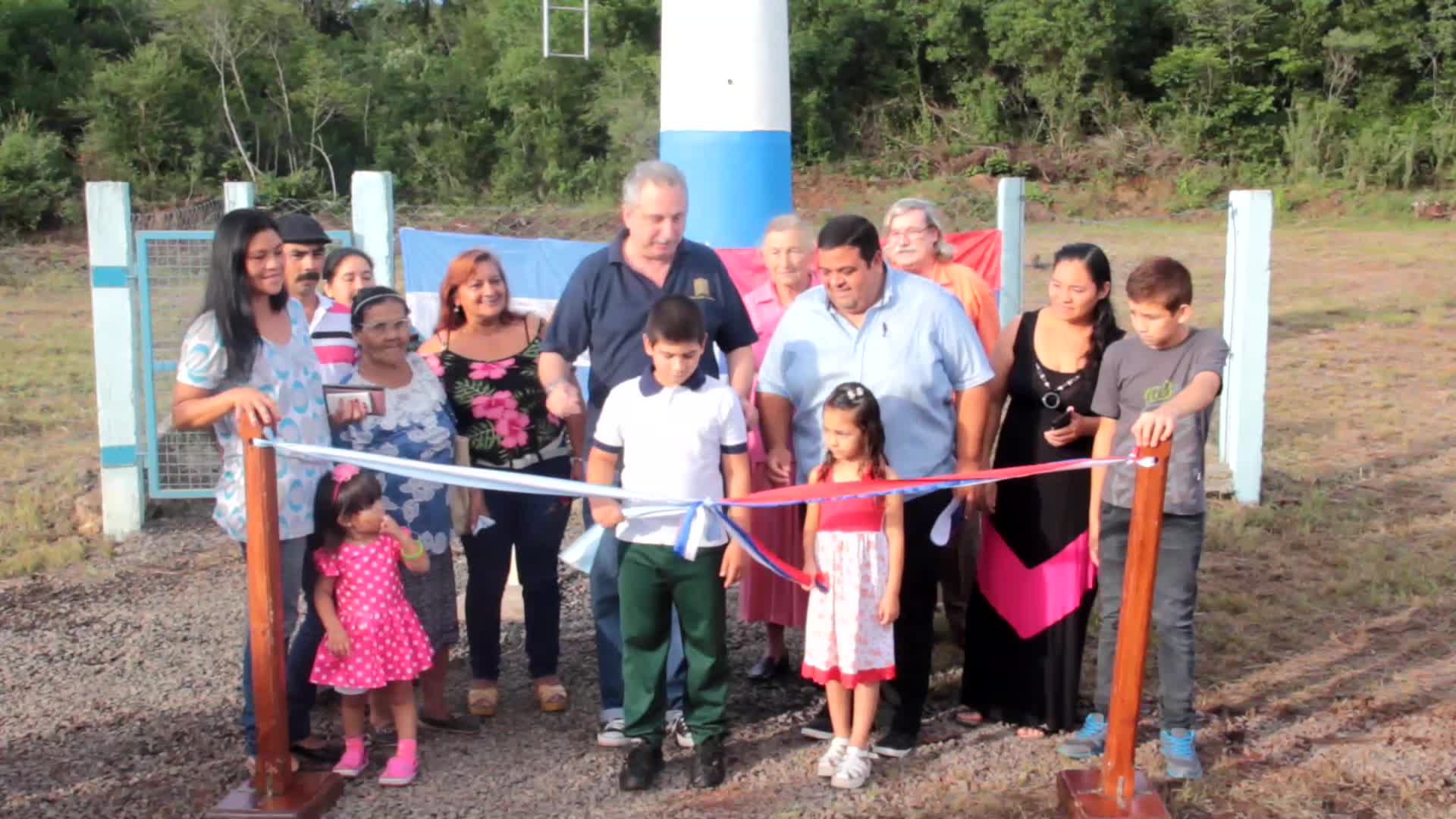 Passalacqua inauguró un tanque de agua en Cerro Corá
