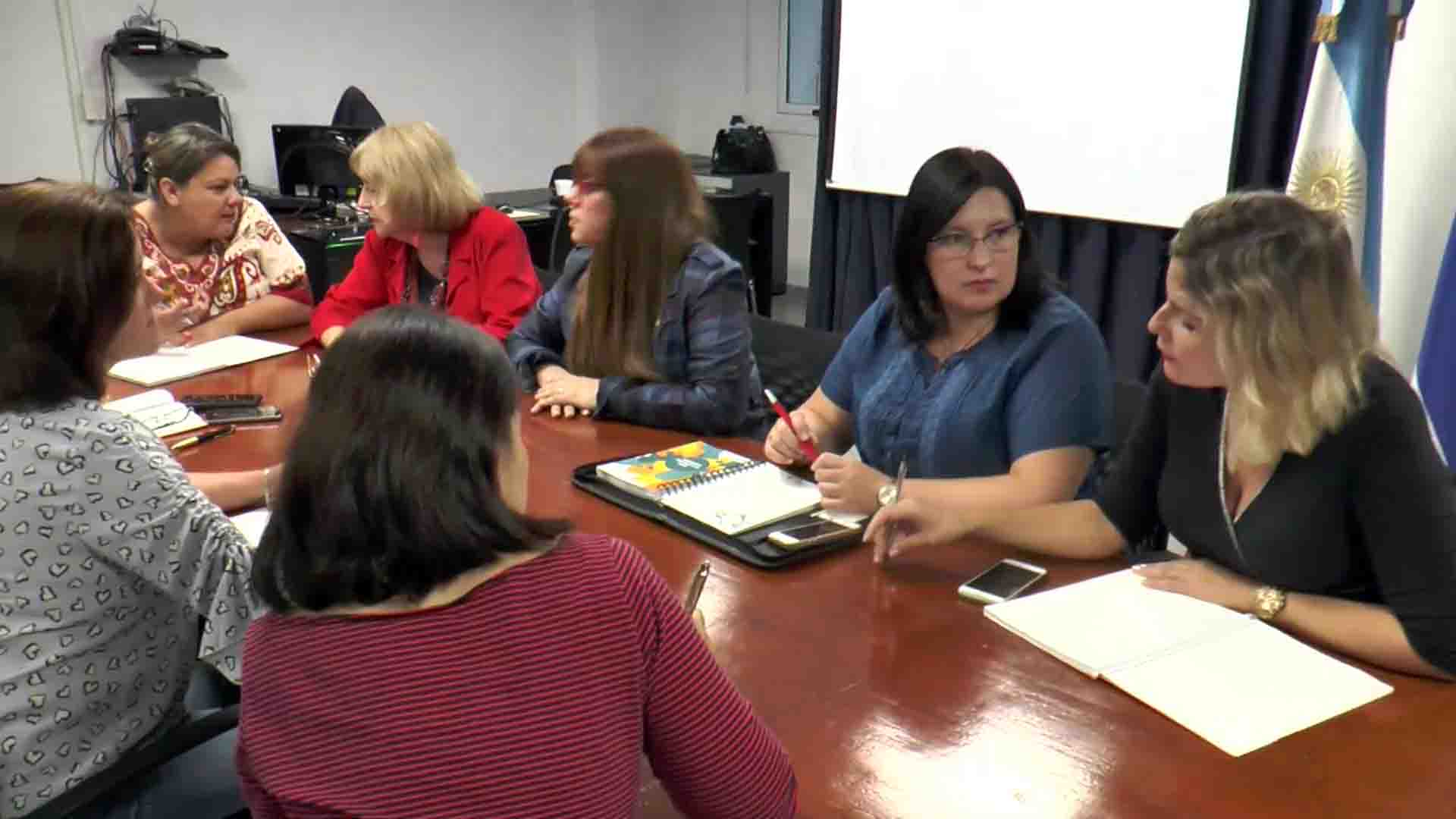 Diputadas renovadoras honran a las mujeres de la provincia