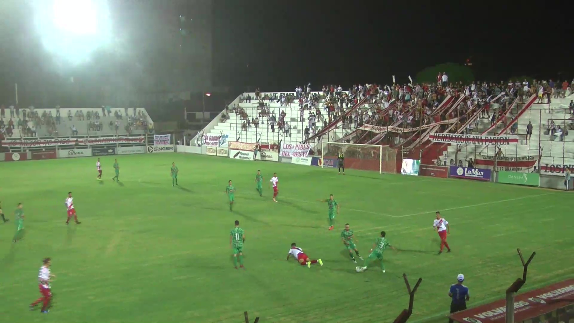 Fútbol Regional Amateur: domingo 17 hs Timbó recibe a Guaraní en Jardín América