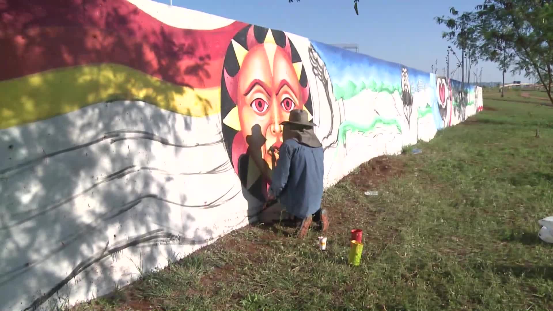 “La frontera nos une”: comenzó a pintarse el mural del centro de frontera 
