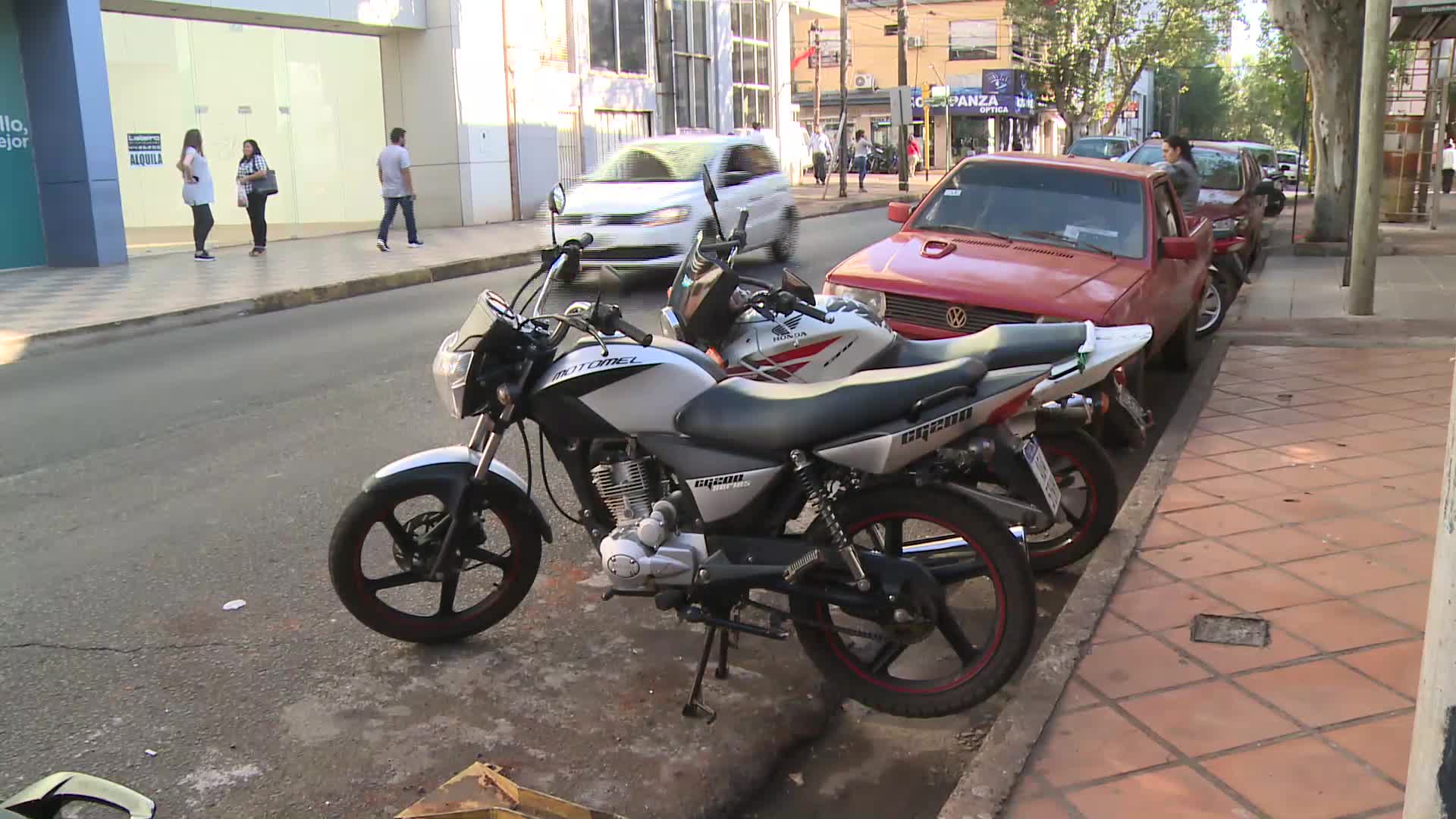 Seguridad: proyecto para colocar palenque para motos 