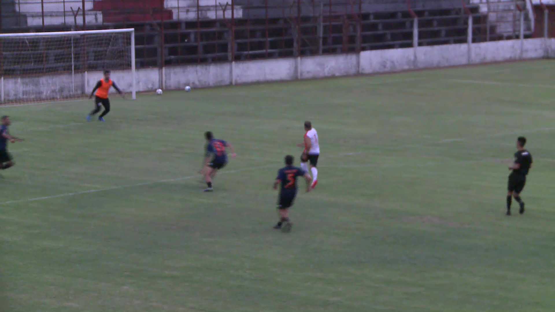 Guaraní goleó 3-0 a Guaraní Trinidad (py) en su primer amistoso
