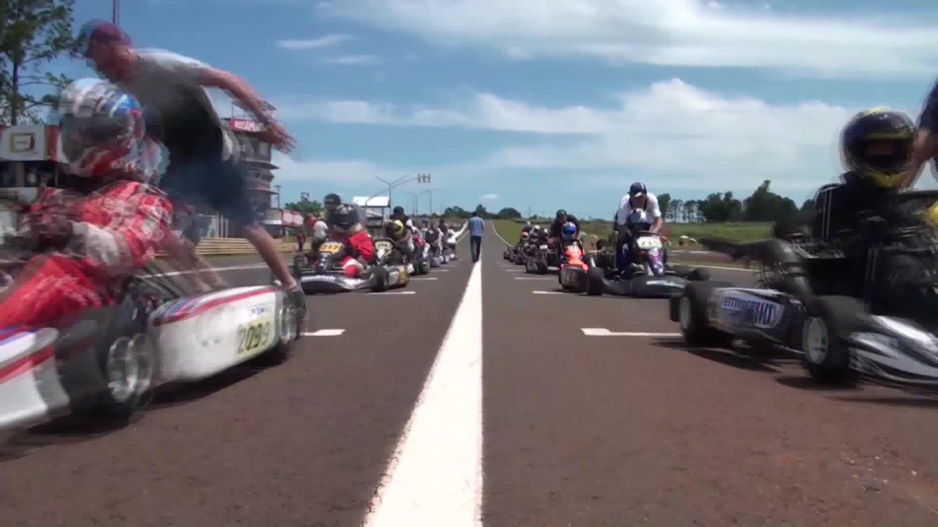 Con 76 pilotos en pista el karting misionero coronó sus campeones en Posadas 