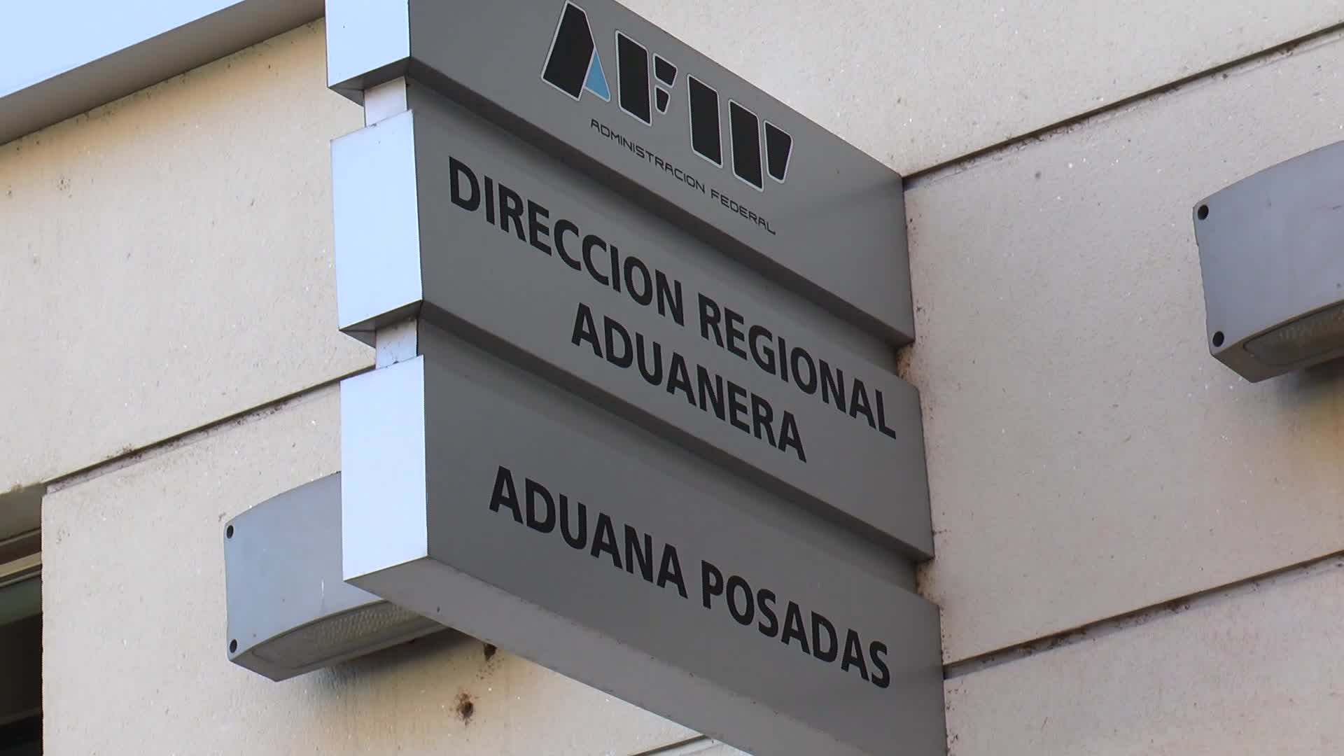 Recorte de salarios: trabajadores de la AFIP preparan un paro nacional para el  próximo jueves