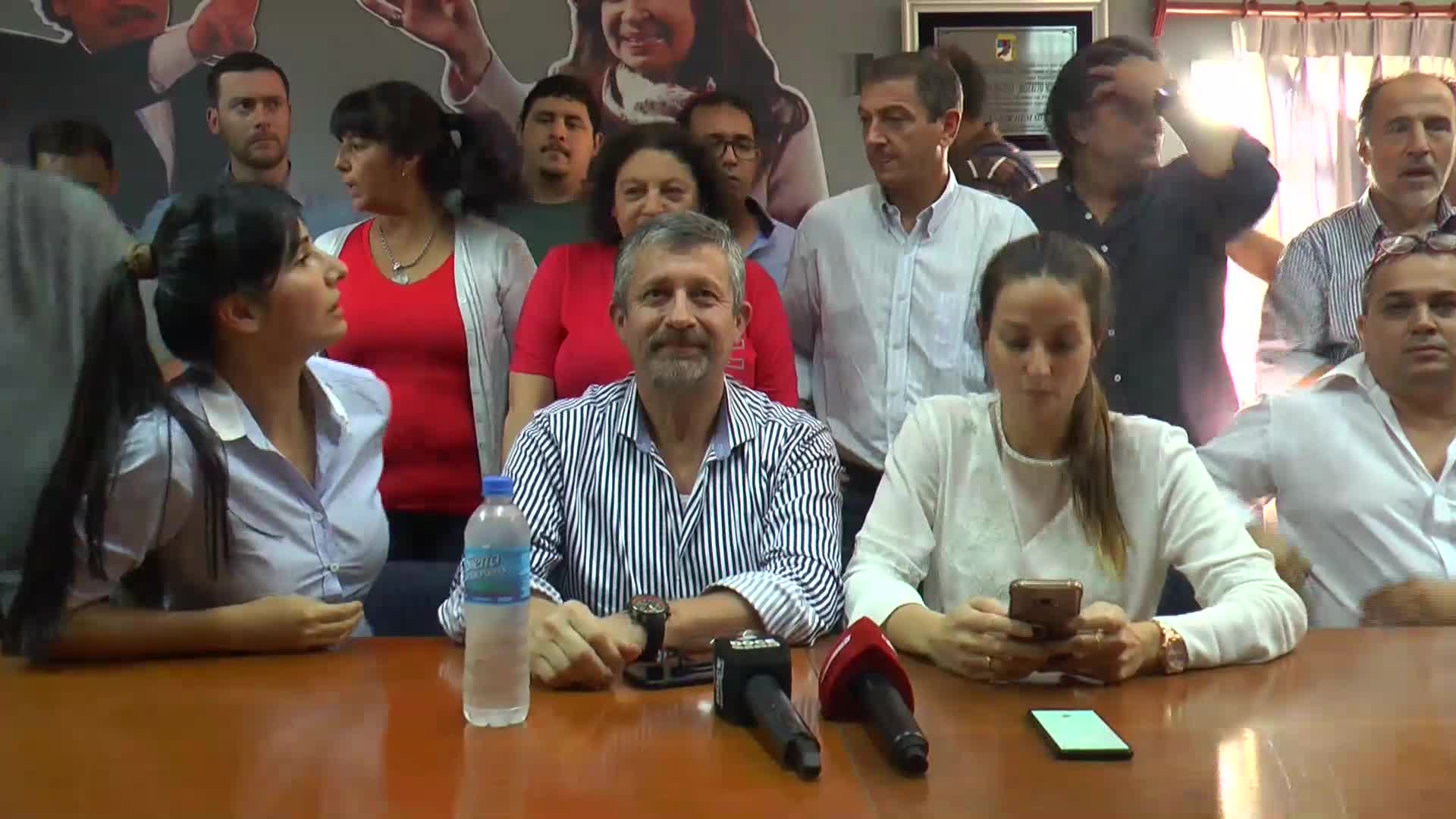 Rumbo a las PASO: el PJ llamó a sumarse al “Frente de Todos” para vencer a Macri