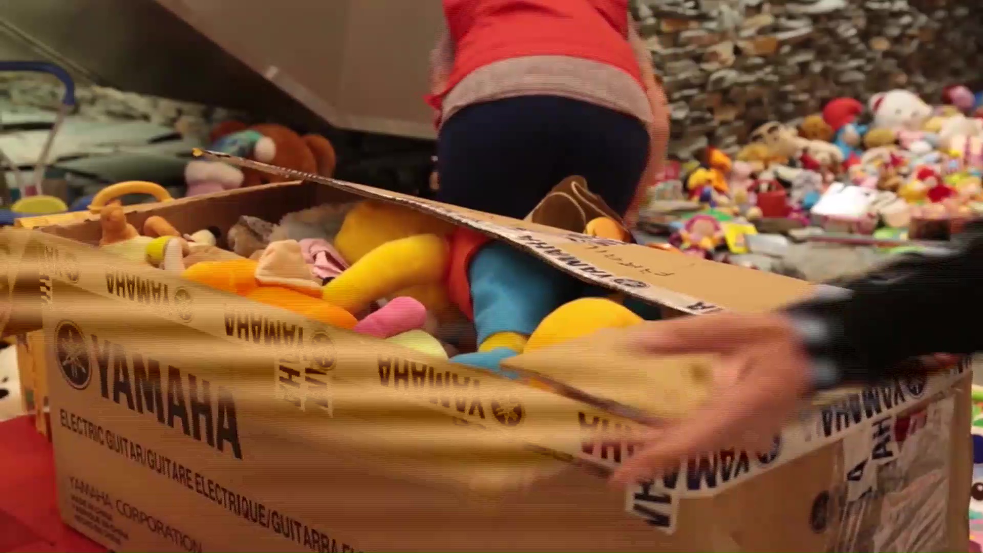 La fundación Tecó Porá y la agrupación Capitán “Beto” reciben juguetes y alimentos