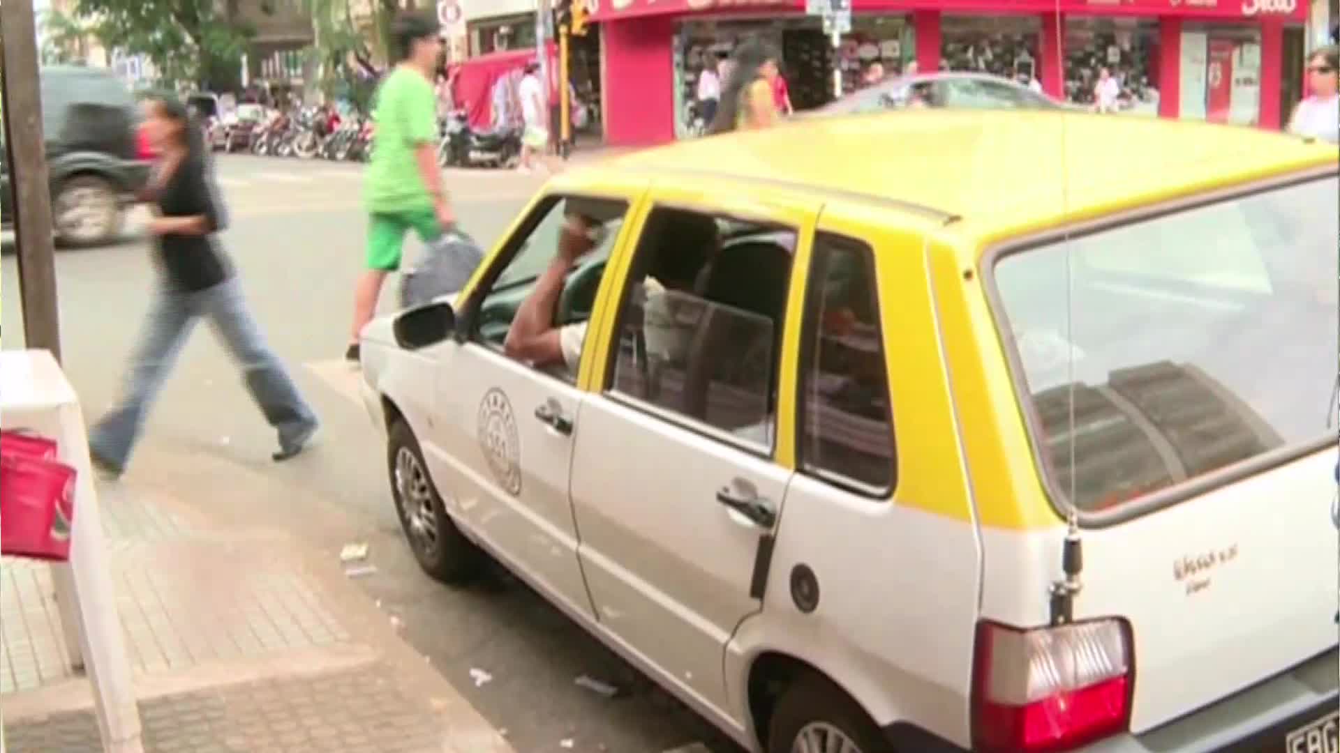 La tarifa de taxis en Posadas costará $ 30 la bajada de bandera
