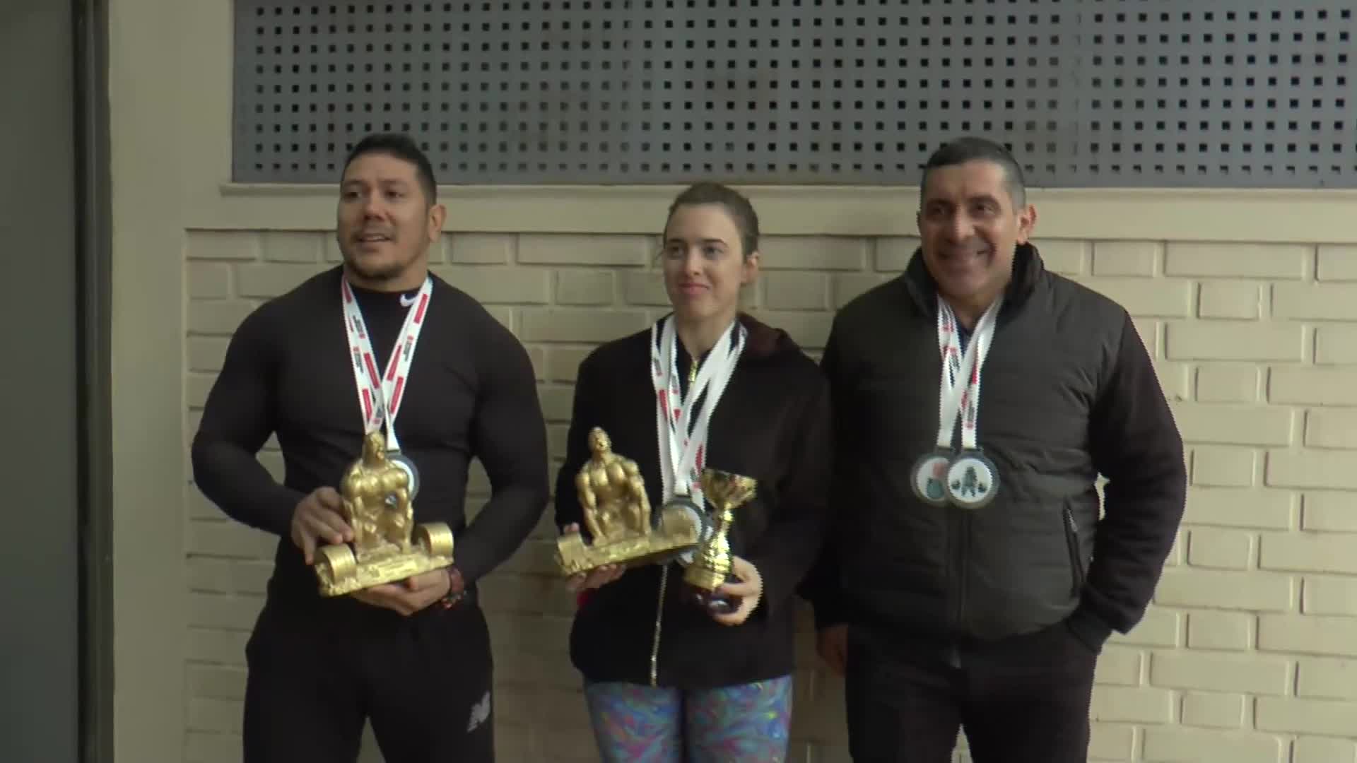 Powerlifting: Misiones coronó a tres campeones nacionales en La Plata