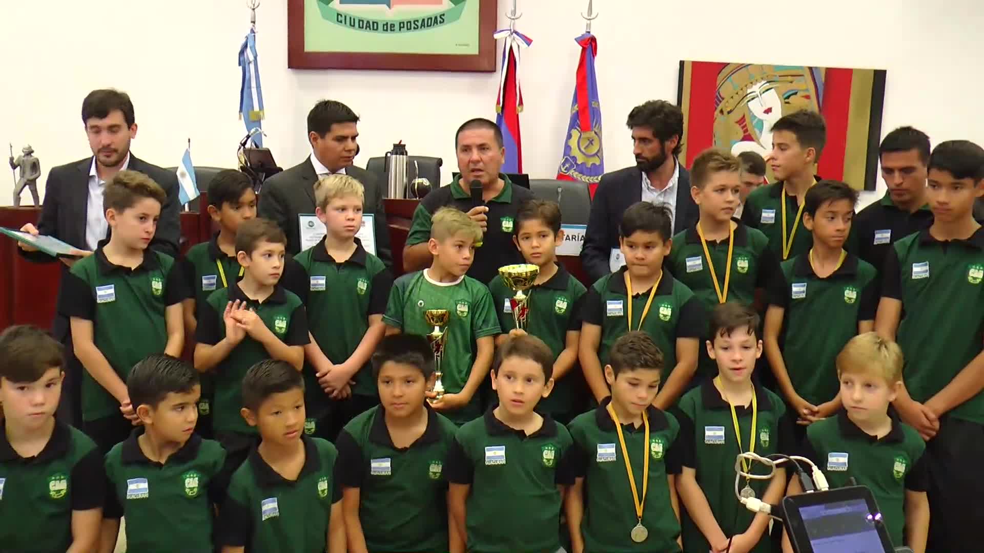 Declaran jóvenes destacados a "Los Indiecitos Misioneros", campeones de fútbol infantil en España