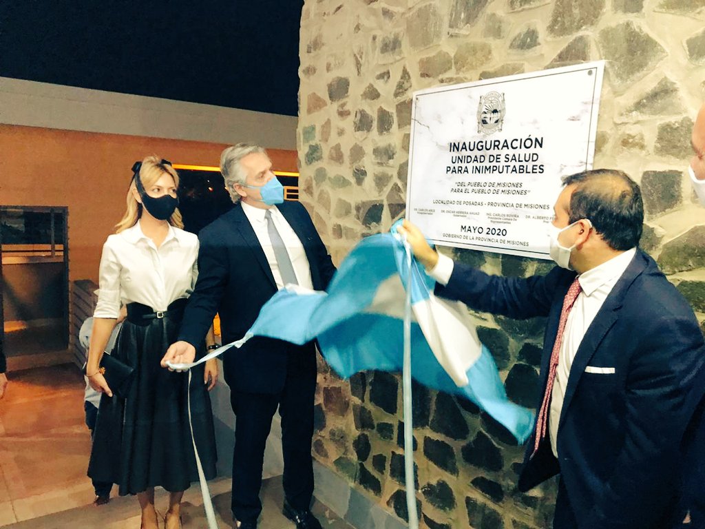 El Presidente inauguró la Unidad de Salud para Inimputables y anunció obras viales, hídricas y de hábitat