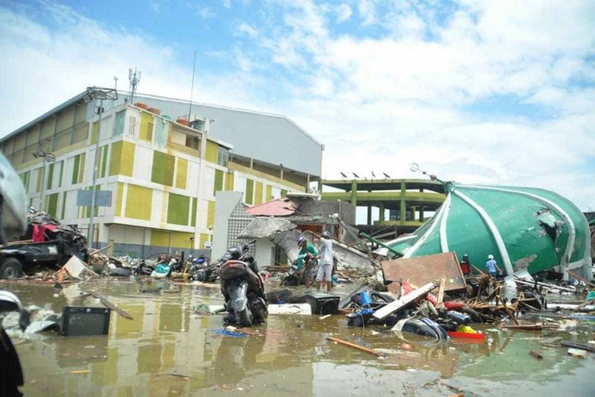 Indonesia: más de 800 muertos a causa del terremoto y posterior tsunami