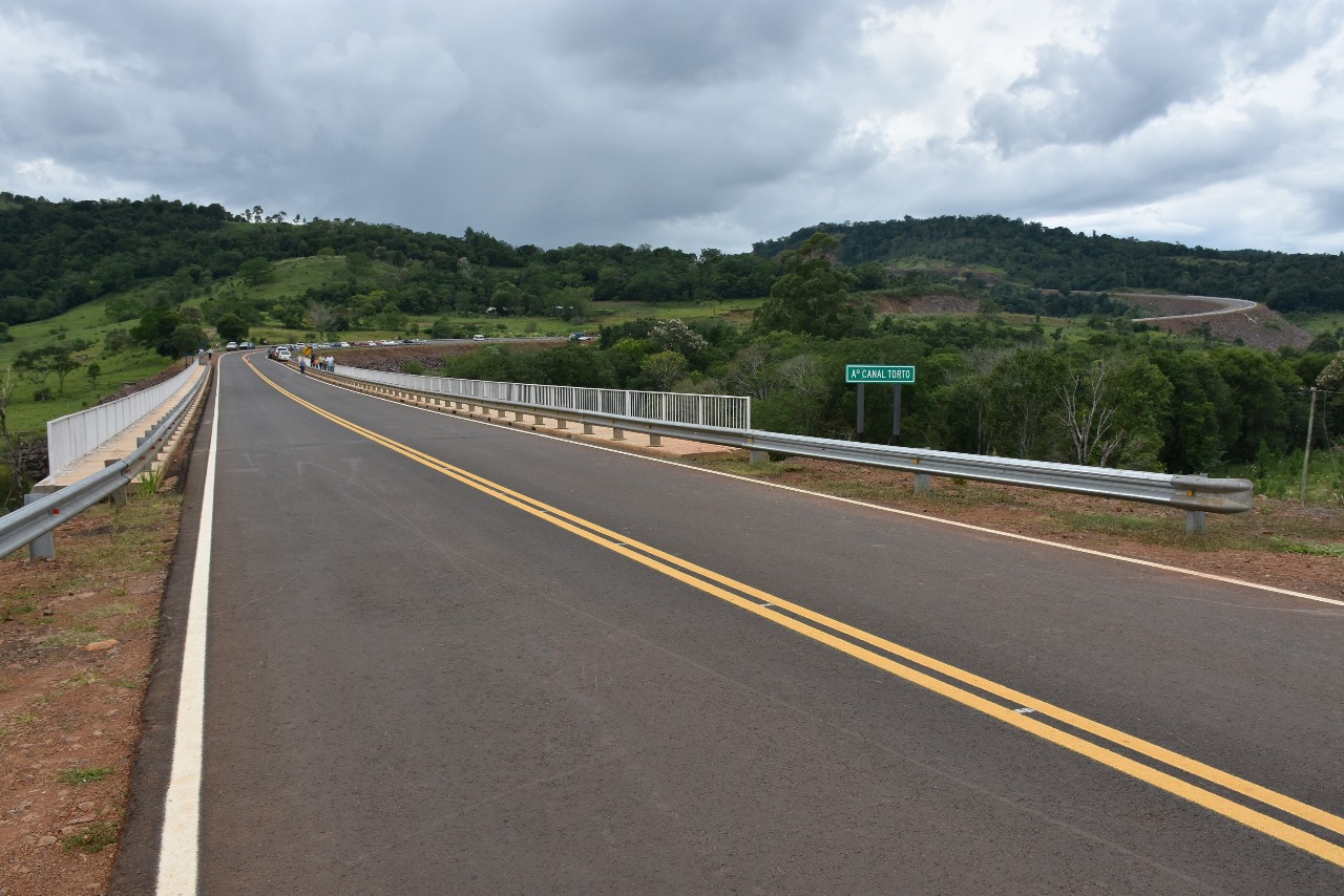 Ruta 8: inauguraron el tramo que une las localidades de 25 de Mayo y Campo Grande 