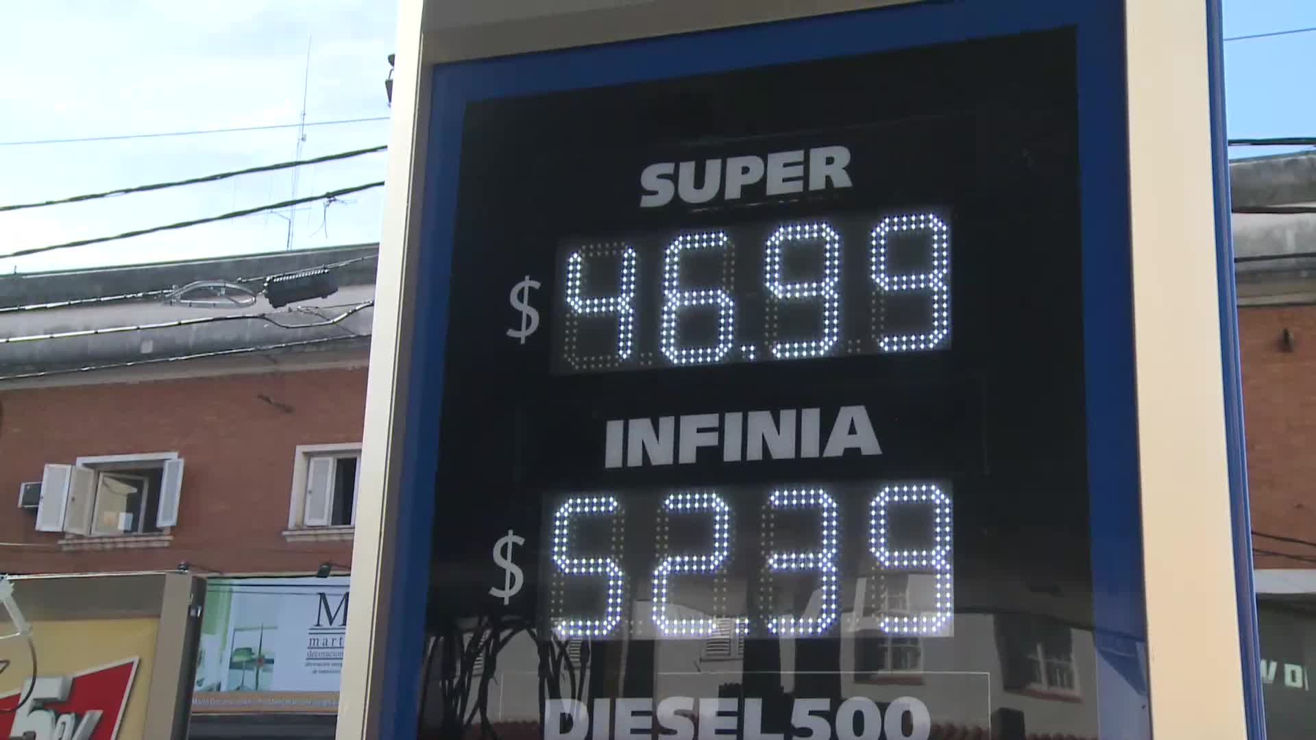 Sigue subiendo el precio del combustible: sumó su cuarto aumento del año